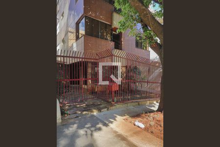 Apartamento para alugar com 170m², 4 quartos e 2 vagasFachada