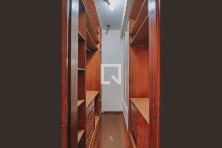 Apartamento para alugar com 170m², 4 quartos e 2 vagasCloset Quarto Suíte