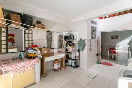 Casa à venda com 200m², 4 quartos e 4 vagasÁrea de Serviço