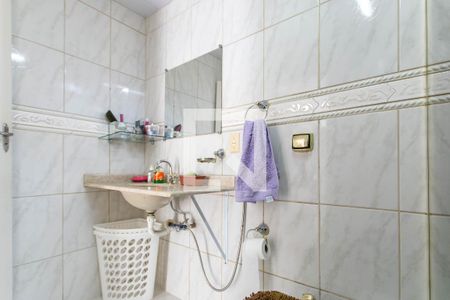 Casa à venda com 200m², 4 quartos e 4 vagasBanheiro Social 2