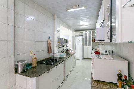Casa à venda com 200m², 4 quartos e 4 vagasCozinha