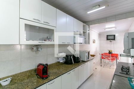 Casa à venda com 200m², 4 quartos e 4 vagasCozinha