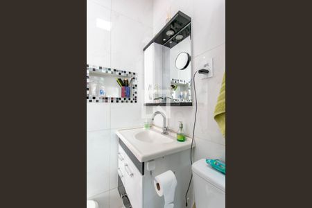 Casa à venda com 200m², 4 quartos e 4 vagasBanheiro da Suíte