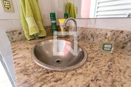 Casa à venda com 200m², 4 quartos e 4 vagasBanheiro