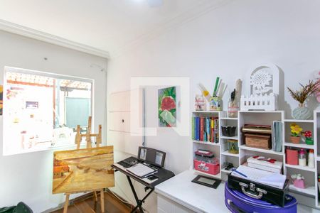 Casa à venda com 200m², 4 quartos e 4 vagasQuarto 2