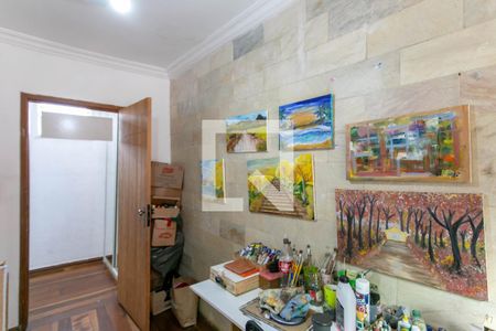 Casa à venda com 200m², 4 quartos e 4 vagasQuarto 2