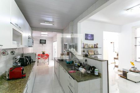 Casa à venda com 200m², 4 quartos e 4 vagasCozinha