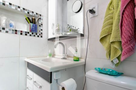 Casa à venda com 200m², 4 quartos e 4 vagasBanheiro da Suíte