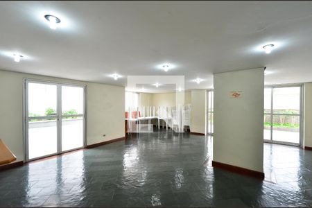 Apartamento à venda com 70m², 2 quartos e 1 vagaSalão de Festas