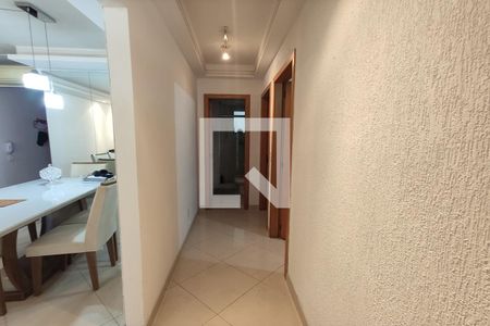 Corredor de apartamento à venda com 2 quartos, 80m² em Centro, São Leopoldo