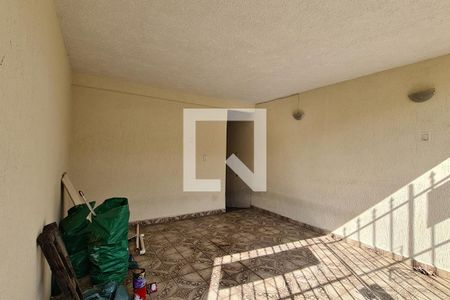 Garagem  de casa para alugar com 1 quarto, 70m² em Vila Buenos Aires, São Paulo