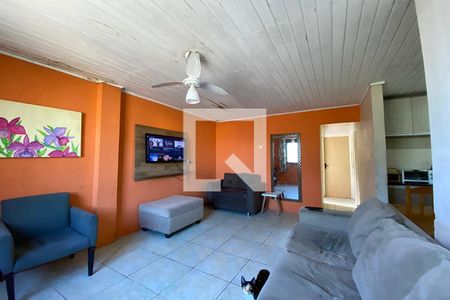 Sala de casa à venda com 4 quartos, 75m² em Feitoria, São Leopoldo
