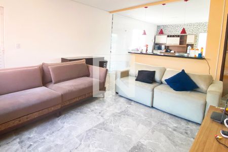Sala de casa para alugar com 3 quartos, 180m² em Jardim do Líbano, Barueri