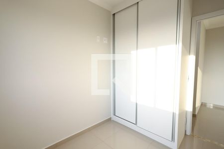 Quarto 1 de apartamento para alugar com 2 quartos, 42m² em Itaberaba, São Paulo