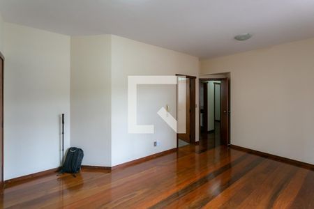 Sala de apartamento para alugar com 3 quartos, 100m² em Sion, Belo Horizonte