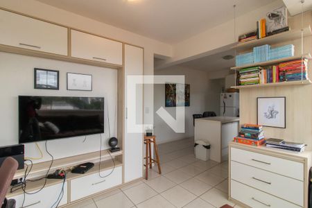 Sala de apartamento à venda com 1 quarto, 46m² em Partenon, Porto Alegre