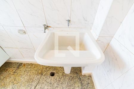 Apartamento à venda com 170m², 3 quartos e 2 vagasLavanderia