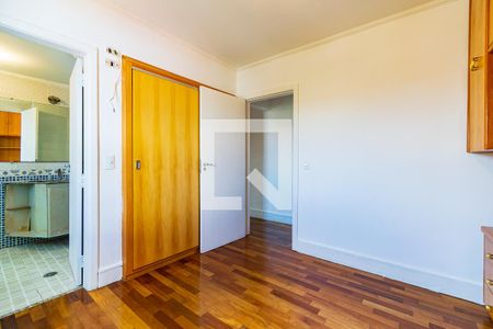 Apartamento à venda com 170m², 3 quartos e 2 vagasSuíte 1