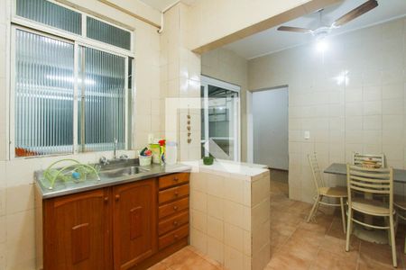 Apartamento à venda com 81m², 2 quartos e sem vagaCozinha