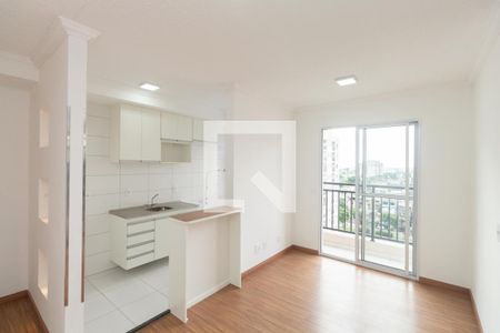 Sala e cozinha de apartamento para alugar com 2 quartos, 47m² em Parada de Lucas, Rio de Janeiro