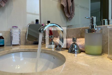 Apartamento à venda com 130m², 3 quartos e 2 vagasBanheiro - Torneira