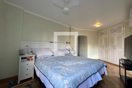 Apartamento à venda com 130m², 3 quartos e 2 vagasSuíte 1