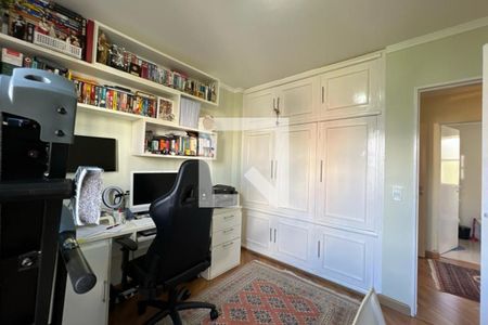 Apartamento à venda com 130m², 3 quartos e 2 vagasQuarto 2