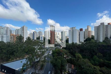 Apartamento à venda com 130m², 3 quartos e 2 vagasVista da Suíte 1