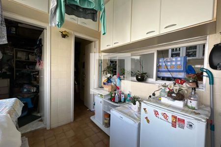 Apartamento à venda com 130m², 3 quartos e 2 vagasÁrea de Serviço