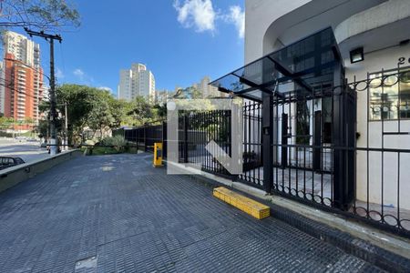 Apartamento à venda com 130m², 3 quartos e 2 vagasEntrada