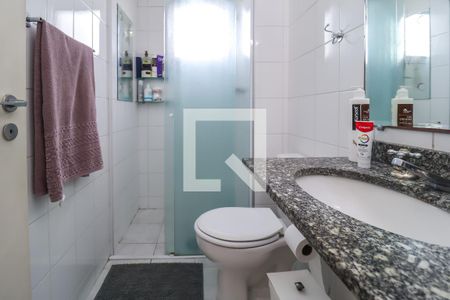 Apartamento à venda com 72m², 3 quartos e 2 vagasBanheiro da Suíte