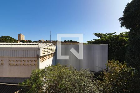 Casa à venda com 360m², 6 quartos e 2 vagasVista do Quarto 5