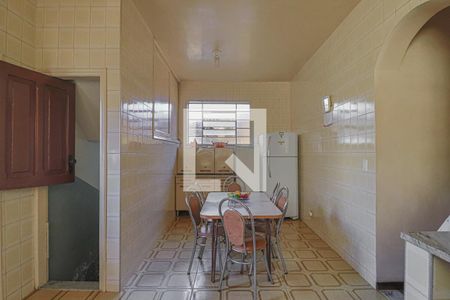 Casa à venda com 360m², 6 quartos e 2 vagasCozinha
