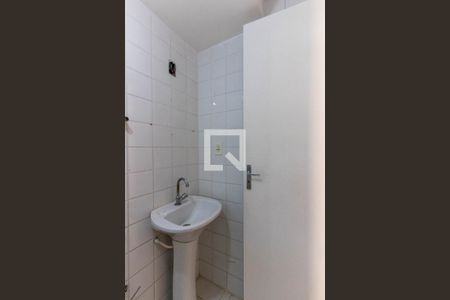 Apartamento para alugar com 42m², 2 quartos e 1 vaga Apartamento para alugar com 42m², 2 quartos e 1 vagaBanheiro