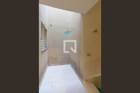Apartamento à venda com 31m², 1 quarto e sem vaga Apartamento à venda com 31m², 1 quarto e sem vagaÁrea de Serviço