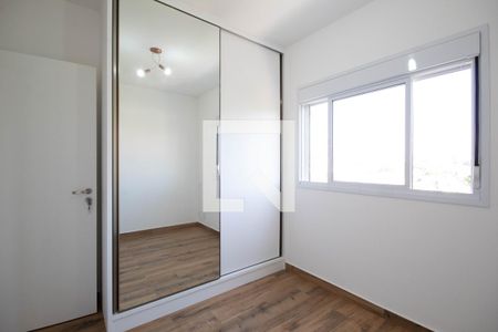Quarto 1 de apartamento para alugar com 2 quartos, 54m² em Umuarama, Osasco
