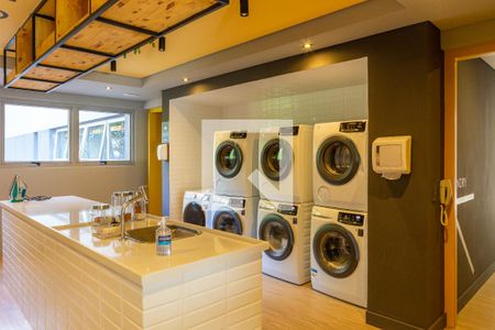 Studio para alugar com 29m², 1 quarto e sem vaga Studio para alugar com 29m², 1 quarto e sem vagaLavanderia