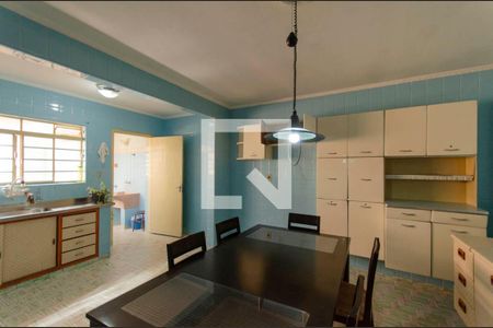 Casa à venda com 157m², 7 quartos e 1 vaga Casa à venda com 157m², 7 quartos e 1 vagaCasa 1 Cozinha