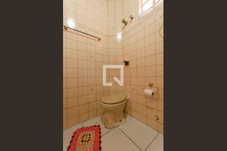 Casa à venda com 157m², 7 quartos e 1 vaga Casa à venda com 157m², 7 quartos e 1 vagaCasa 2 Banheiro