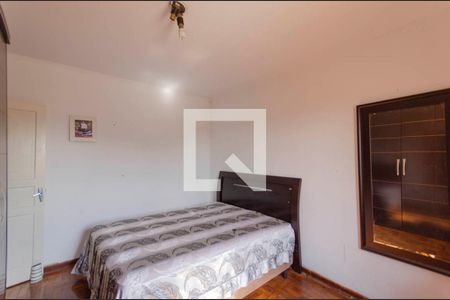 Casa à venda com 157m², 7 quartos e 1 vaga Casa à venda com 157m², 7 quartos e 1 vagaCasa 2 Quarto 1