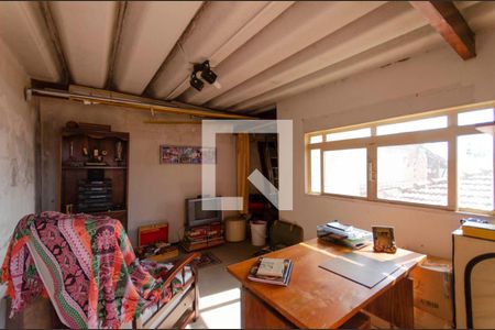 Casa à venda com 157m², 7 quartos e 1 vaga Casa à venda com 157m², 7 quartos e 1 vagaCasa 1 Quarto de Serviço