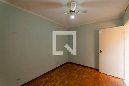 Casa à venda com 157m², 7 quartos e 1 vaga Casa à venda com 157m², 7 quartos e 1 vagaCasa 1 Suíte