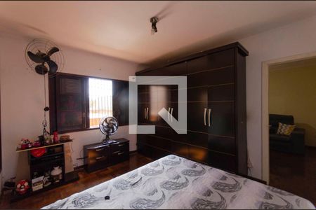 Casa à venda com 157m², 7 quartos e 1 vaga Casa à venda com 157m², 7 quartos e 1 vagaCasa 2 Quarto 1