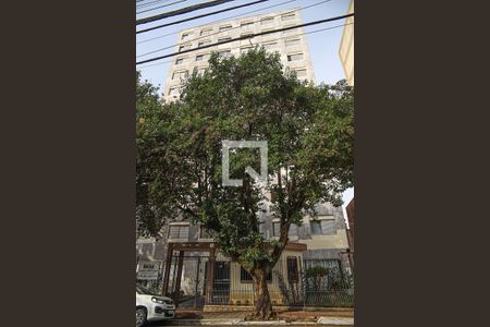 Apartamento à venda com 93m², 3 quartos e 1 vaga Apartamento à venda com 93m², 3 quartos e 1 vagaFachada