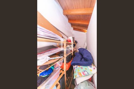 Apartamento à venda com 92m², 2 quartos e 1 vaga Apartamento à venda com 92m², 2 quartos e 1 vagaDepósito