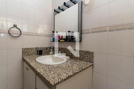 Casa à venda com 257m², 3 quartos e 6 vagasBanheiro Social