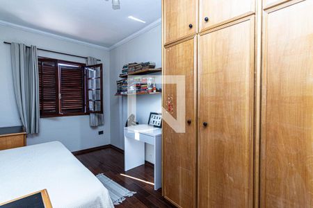 Casa à venda com 257m², 3 quartos e 6 vagasQuarto 2