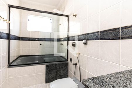 Casa à venda com 257m², 3 quartos e 6 vagasBanheiro da Suíte