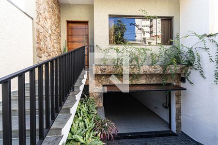 Casa à venda com 257m², 3 quartos e 6 vagasEntrada