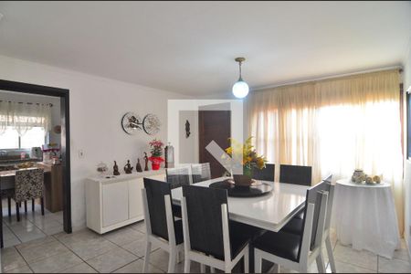 Sala de Jantar de casa à venda com 7 quartos, 200m² em Bairro Fátima, Canoas